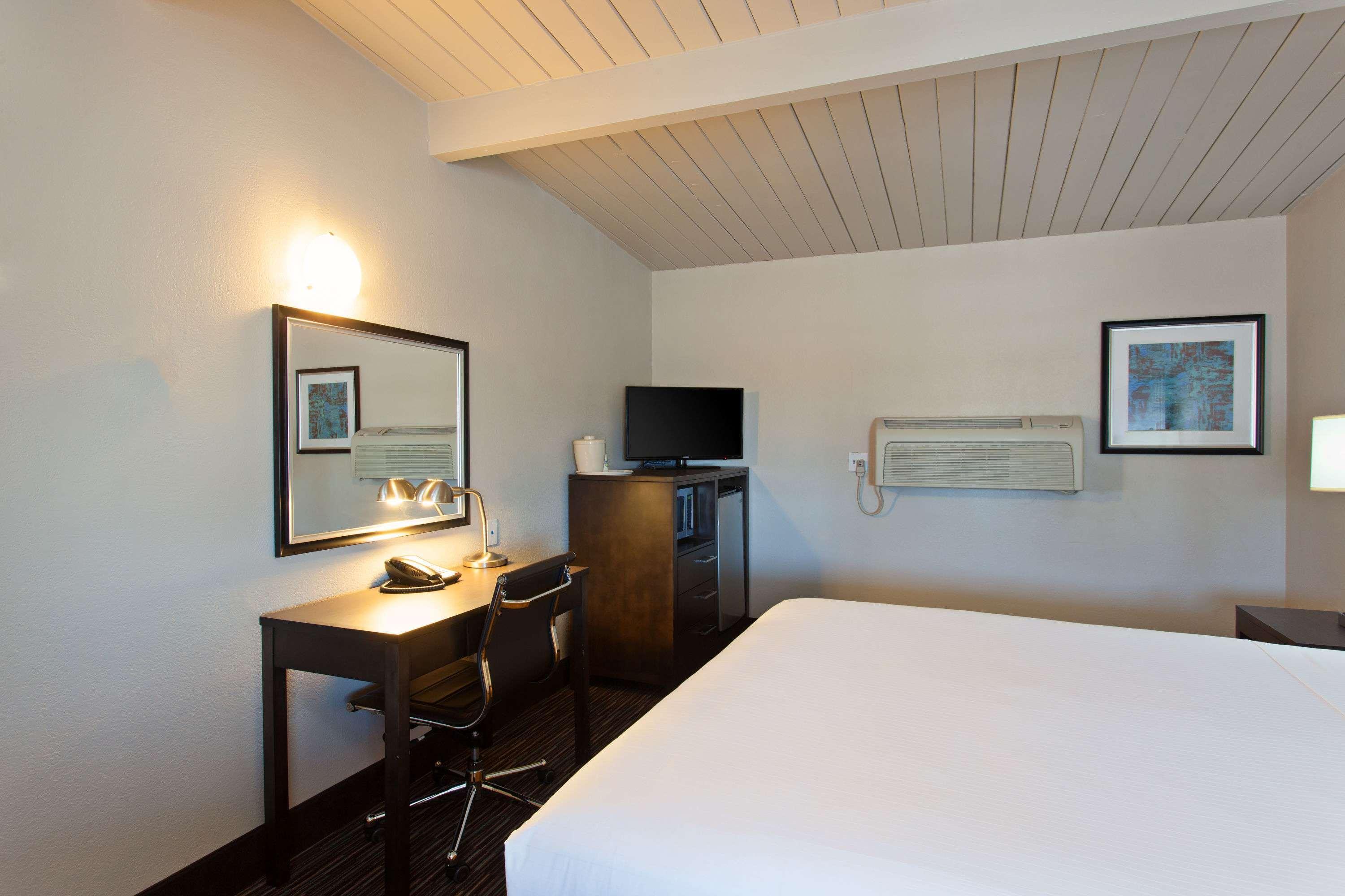 Days Inn By Wyndham Chowchilla Gateway To Yosemite Eksteriør bilde